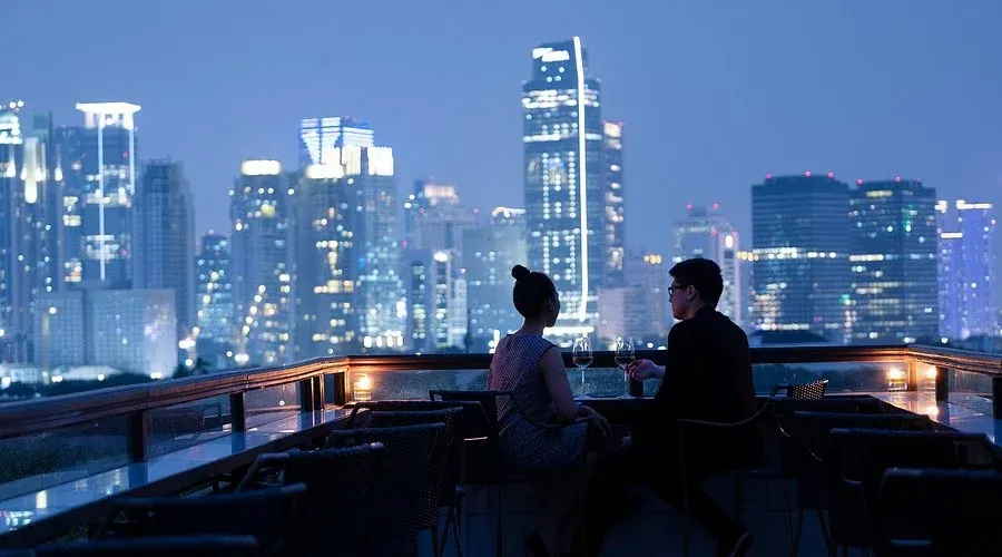 La Vue Rooftop Bar in Central Jakarta