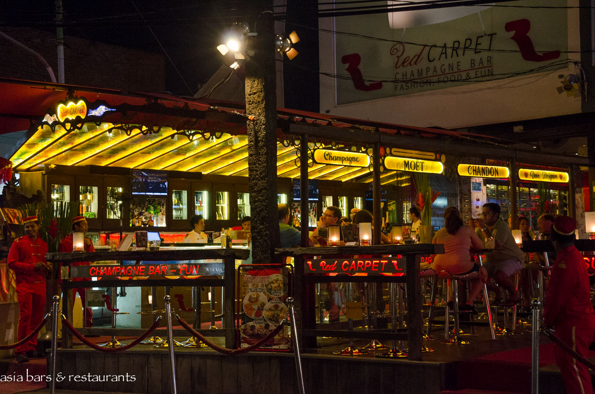 Red Carpet Champagne Bar